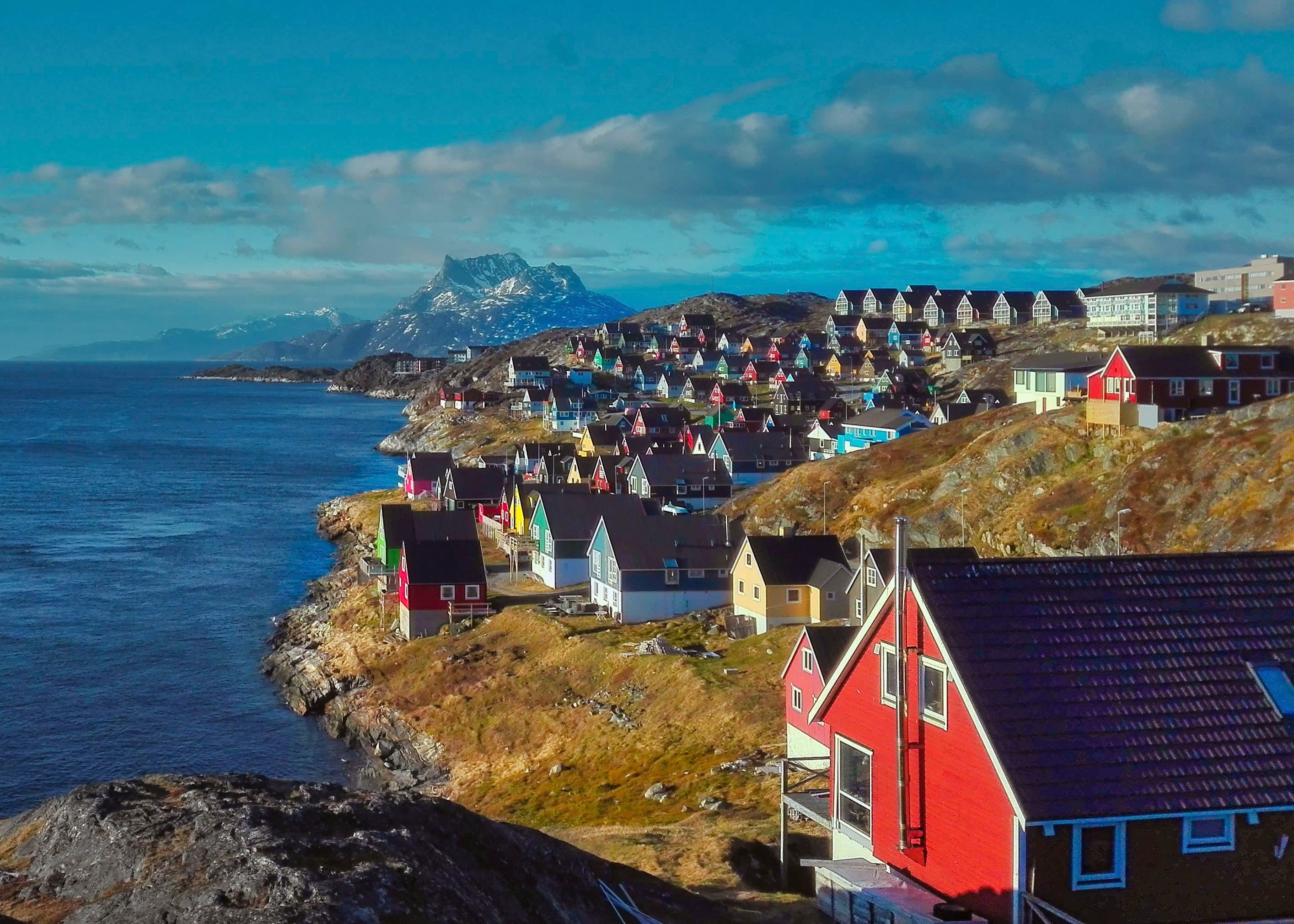 Hero Image Lindblad Expeditions-Greenland Nuuk 1396286439-1.jpg