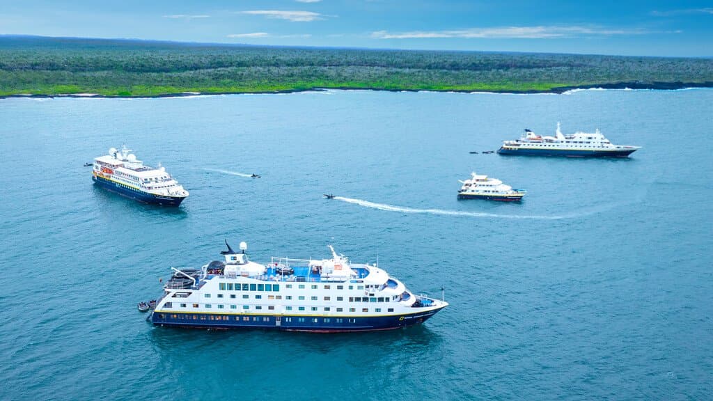 Medium RGB-LEX-Ecuador Galapagos Islands Fleet Naming Ceremony LE001.jpg